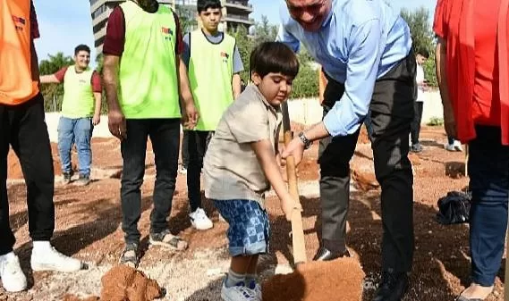 Yenişehir Belediyesi kente yeşil alanlar kazandırmaya devam ediyor