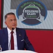 Beylikdüzü Belediye Başkanı Mehmet Murat Çalık, Cumhuriyet Halk Partisi’nin Eğitim Maratonu etkinliğinde konuştu