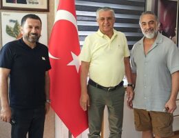 Ünlü oyuncu Selim Bayraktar Başkan Topaloğlu’nu ziyaret etti